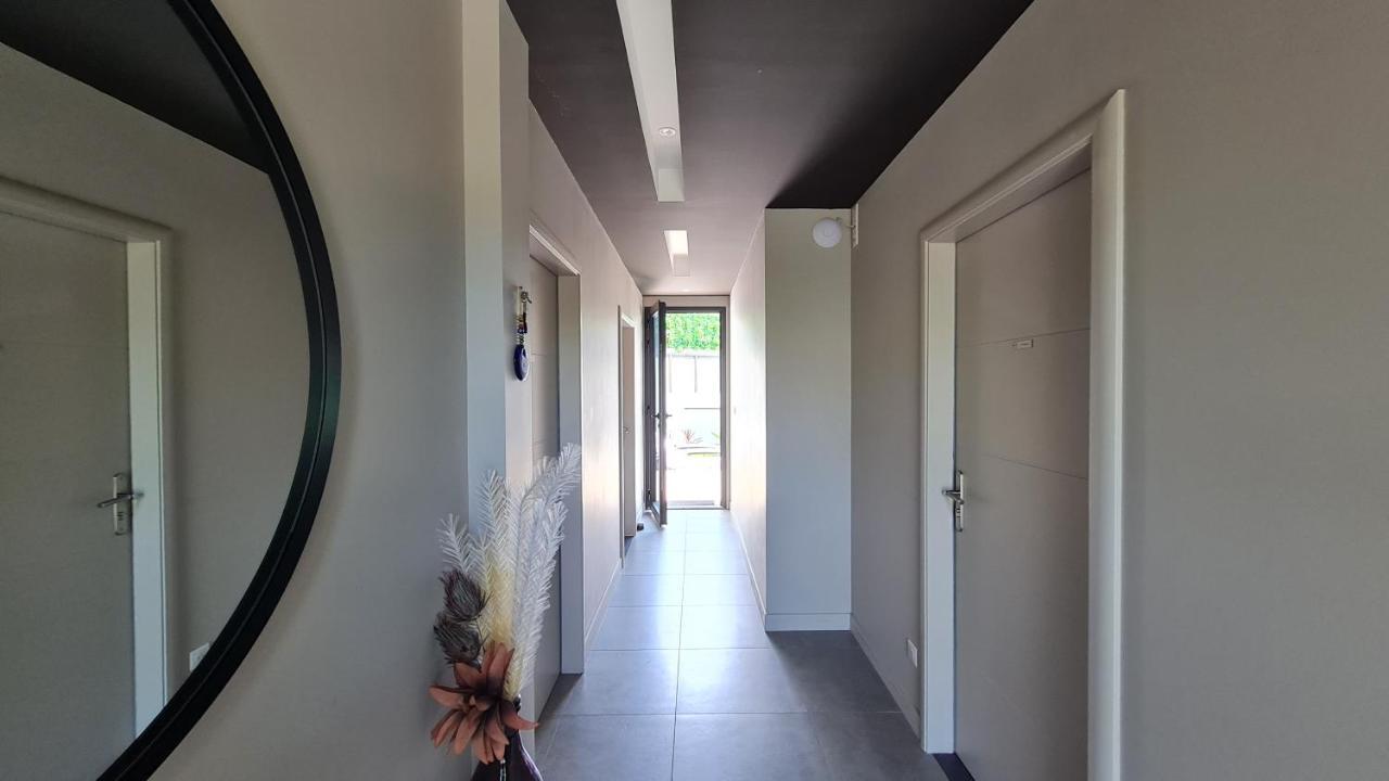 Villa Nc30 , Chambres Privatives Deluxe 라로셸 외부 사진